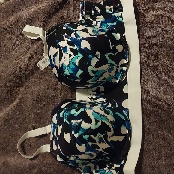 torrid Intimates & Sleepwear Nwt Torrid Curves Bra Size